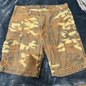 Levi’s Cargo Shorts